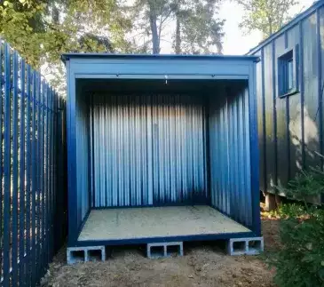 Компактный хозблок для хранения в графитовом цвете в мкр. Сходня, г. Химки, МО