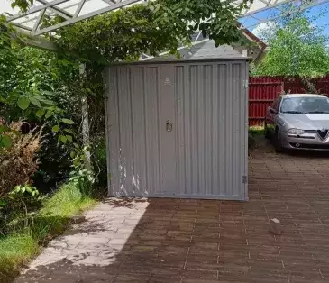 Гараж для квадроцикла в светло-сером цвете в дер. Голиково, г.о. Клин, МО