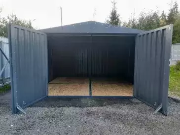 Широкий гараж для мототехники в графитовом цвете в дер. Селятино, г. Наро-Фоминск, МО