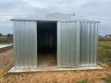 Масштабный гараж для автомобиля в цинковом цвете в дер. Ивашево, Дмитровский г.о, МО