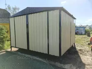 Гараж для питбайка, квадроцикла и садового инвентаря в двойной расцветке в пос. Верея, Орехово-Зуевский г.о, МО