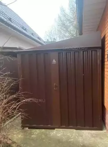 Хозблок для садового инвентаря в шоколадном цвете в пос. Валуево, Филимонковский р-н, Новомосковский адм.окр, г. Москва