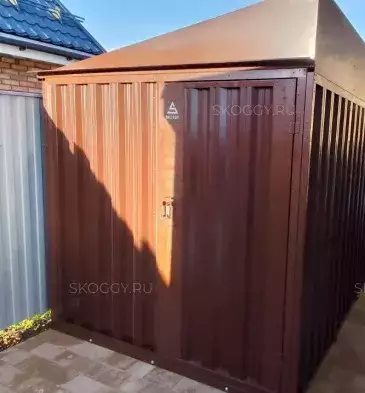 Уличный шкаф + хозблок для мототехники, садовой техники и инвентаря в шоколадном цвете в дер. Кривошеино, Новомосковский адм.окр, МО